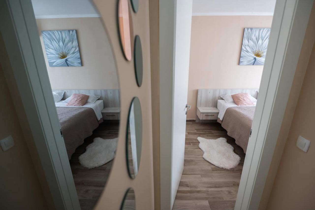 Blue Horizon Zara Apartment Ngoại thất bức ảnh